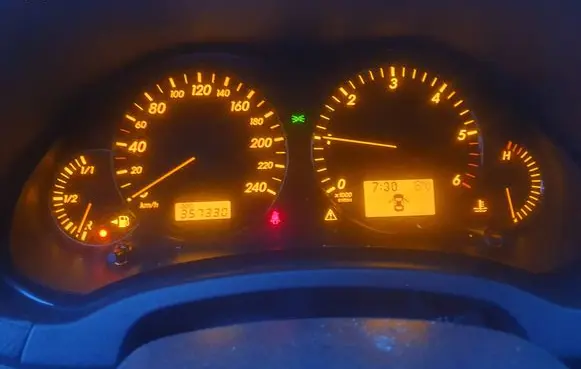 Toyota Avensis T250 Speedometer (instrument cluster) 8380005C00C MB2574305297 MB2574305290