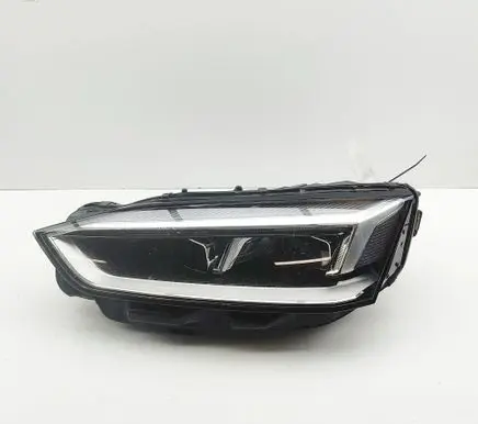Audi A5 Headlight/headlamp 8W6941033E 030110063103
