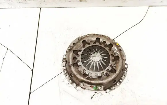 Volkswagen Golf V Pressure plate 
