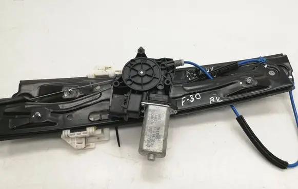 BMW 3 F30 F35 F31 Front door electric window regulator 13262410