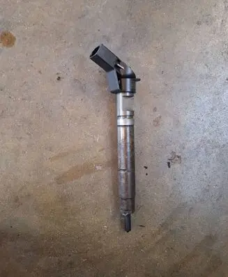 Mercedes-Benz ML W164 Fuel injector A6290700087 061004 0445115