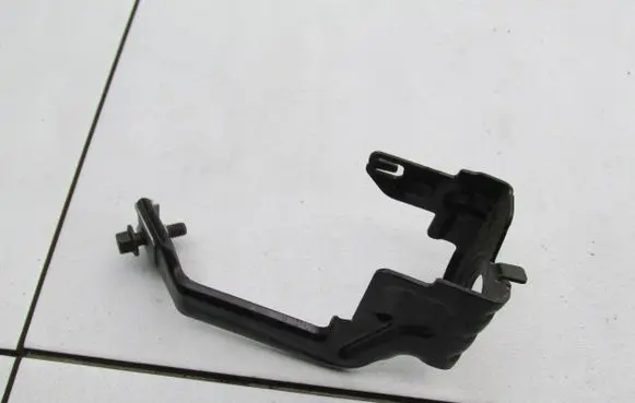 Ford Focus ABS pump bracket GV6114A301AE