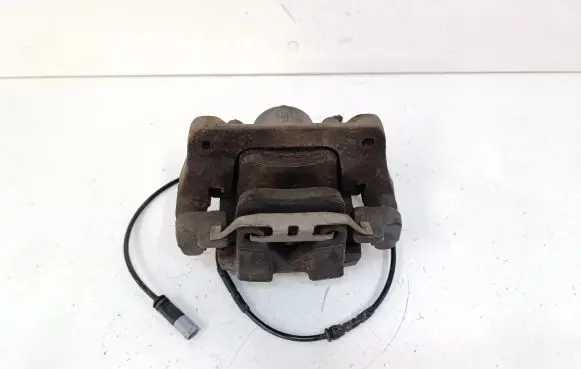 BMW X3 F25 Front brake caliper 703123