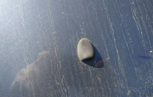 Windshield washer spray nozzle