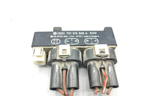 Volkswagen Sharan Coolant fan relay 701919506A 898726000
