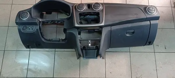 Dacia Sandero II Dashboard