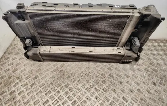 Volvo S80 Radiator set 31293777 6G918C607ND