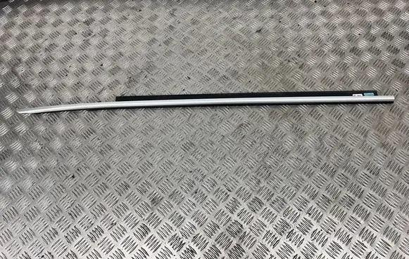 Audi RS5 Front door glass trim molding 8T0853284D