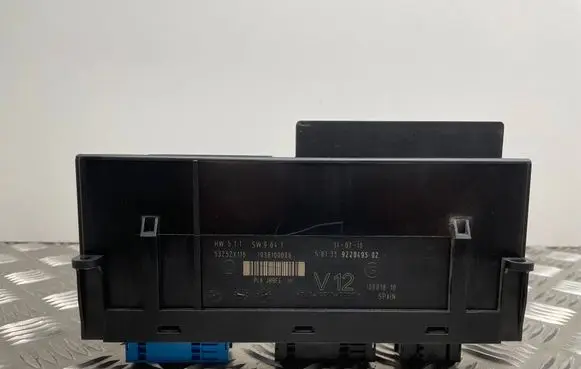 BMW 5 GT F07 Comfort/convenience module 9228495
