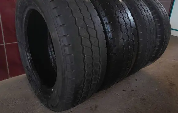 Volkswagen Transporter - Caravelle T4 R16 C summer tire 