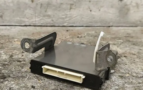 Toyota Prius (XW20) Power management control unit 8967047010 101230151