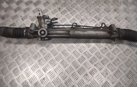 Ford Mondeo Mk III Steering rack 1S7C3200