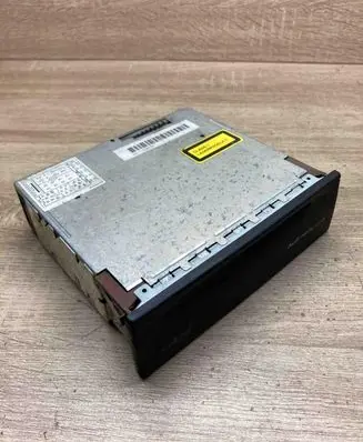 Audi A6 S6 C5 4B Navigation unit CD/DVD player 4B0919887B