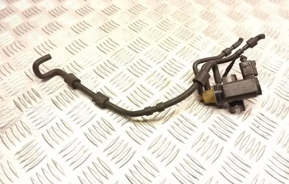 Audi A3 S3 8P Turbo solenoid valve 1K0906627A 70086800 07111