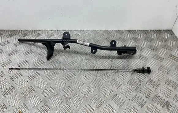 BMW 5 F10 F11 Oil level dip stick 8511818
