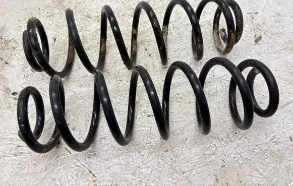 Audi A3 S3 8L Rear coil spring