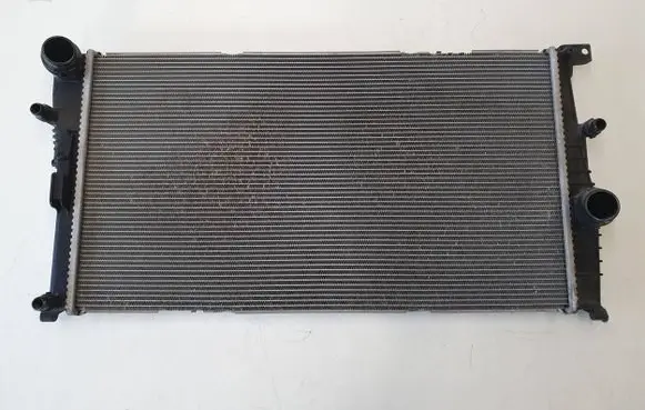 BMW 4 F36 Gran coupe Coolant radiator 8673373 15272311