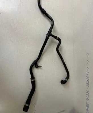 BMW 3 F30 F35 F31 Intercooler pipe mounting bracket 8596347 20073510