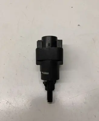 Volkswagen Polo IV 9N3 Brake pedal sensor switch 6Q0945511