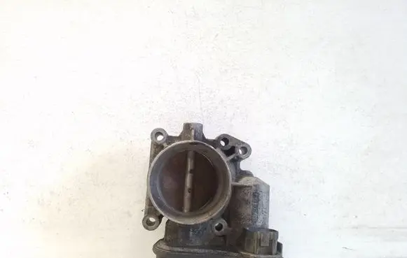 Opel Zafira A Throttle valve