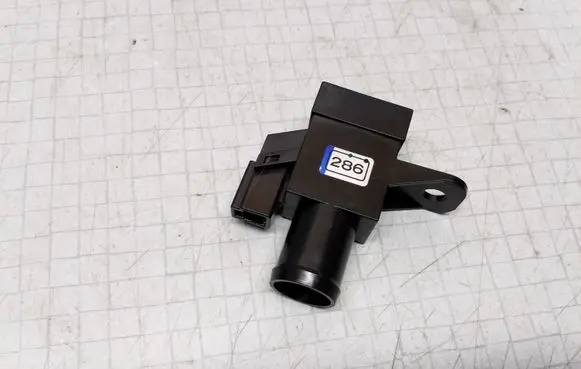 Nissan Almera N16 Sensor