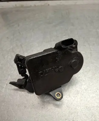 Mercedes-Benz E W211 Intake manifold valve actuator/motor A6421500494