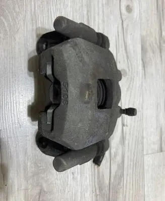 Mitsubishi Space Star Front brake caliper 88410