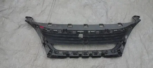 Peugeot 3008 II Front grill 9815317777