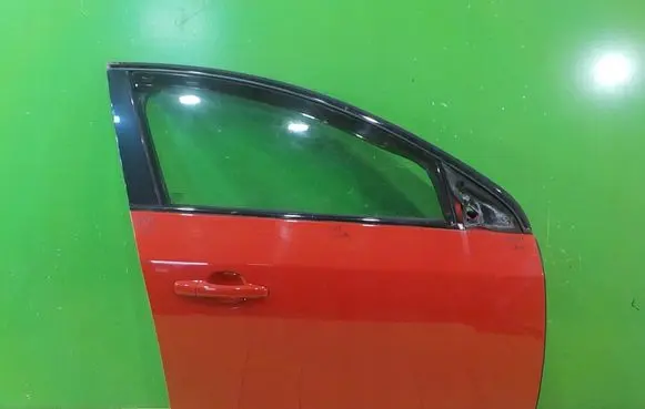 Volvo S60 Front door PRZOD PRAWE