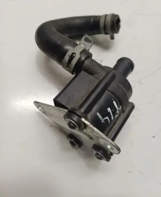 Volvo S90, V90 Electric auxiliary coolant/water pump 31338211