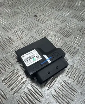 Audi Q5 SQ5 Fuel injection pump control unit/module 80A906093A