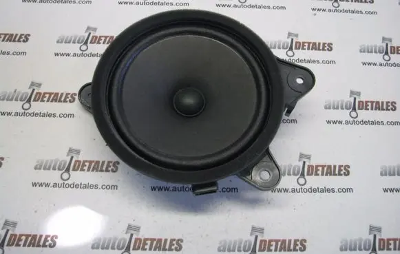 Toyota Sienna XL30 III Rear door speaker 8616008170