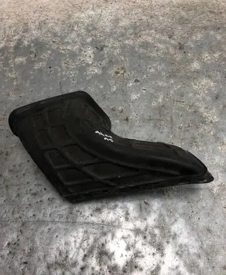 Audi A4 S4 B8 8K Air intake duct part 1021300S01