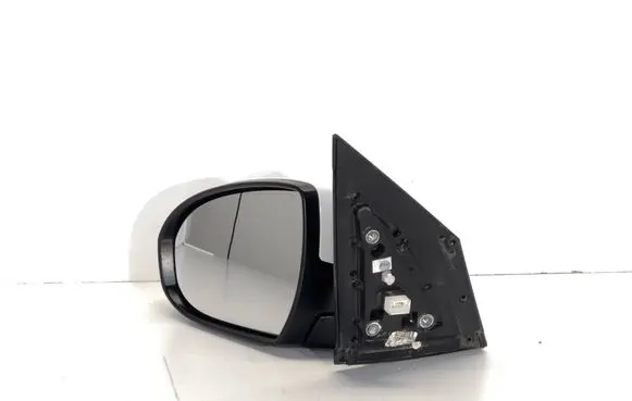 Hyundai i30 Front door electric wing mirror 87610