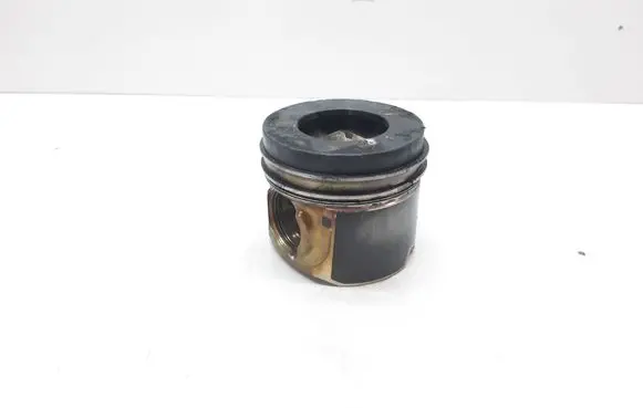 BMW X5 E70 Piston 84L110