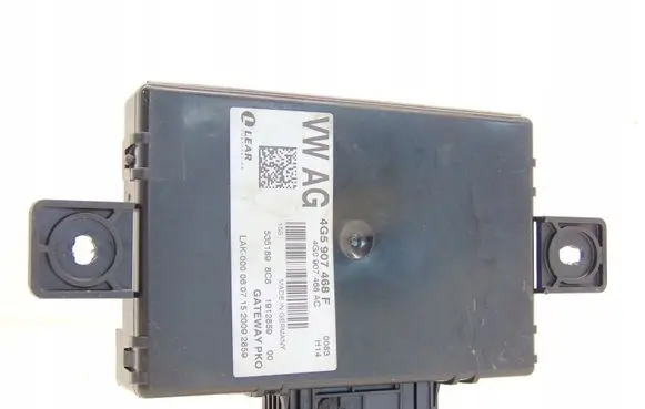 Audi A6 S6 C7 4G Gateway control module 4G5907468F