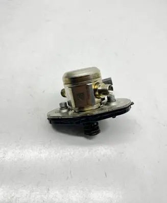 BMW X1 F48 F49 Fuel injection high pressure pump 13517636881