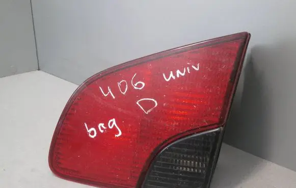 Peugeot 406 Tailgate rear/tail lights 45505