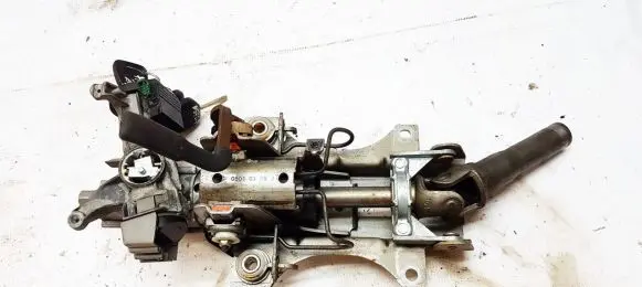 Ford Focus Steering wheel axle