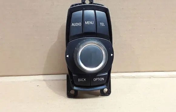 BMW 1 F20 F21 Multifunctional control switch/knob 9261086