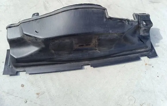 Other engine bay part