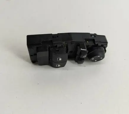 BMW 4 F32 F33 Electric window control switch 9362126