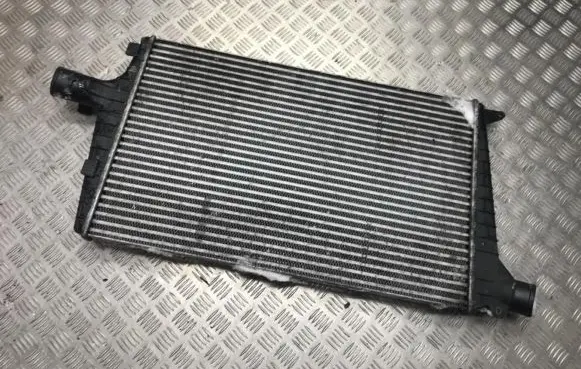 Audi A6 S6 C5 4B Intercooler radiator 4b0145805a
