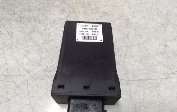 Peugeot 807 Door central lock control unit/module 1400043980