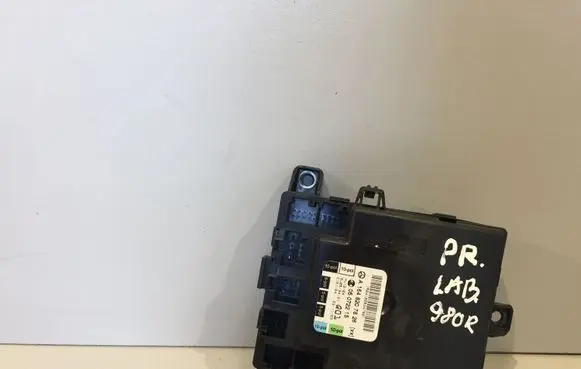 Mercedes-Benz R W251 Door control unit/module A1648207826 05072215