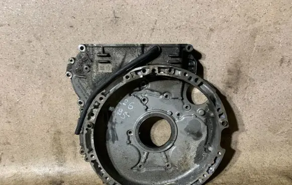 Mercedes-Benz E W212 Timing chain cover A6510150802