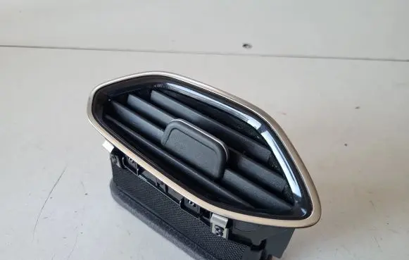 Opel Crossland X Dashboard side air vent grill/cover trim 13487185