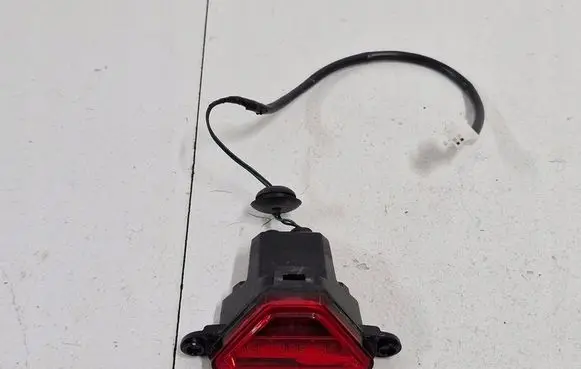 KIA Pro Cee'd III Third/center stoplight 92700-J7200