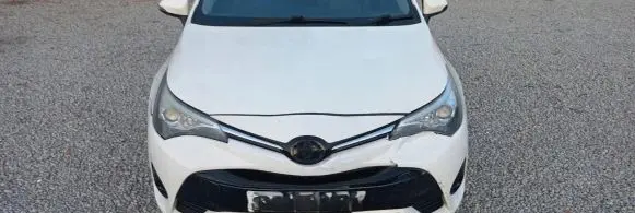 Toyota Avensis T270 Front piece kit 