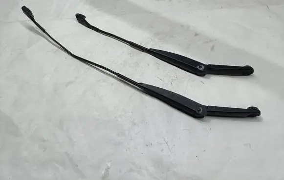 Lancia Delta III Front wiper blade arm B9203 B920